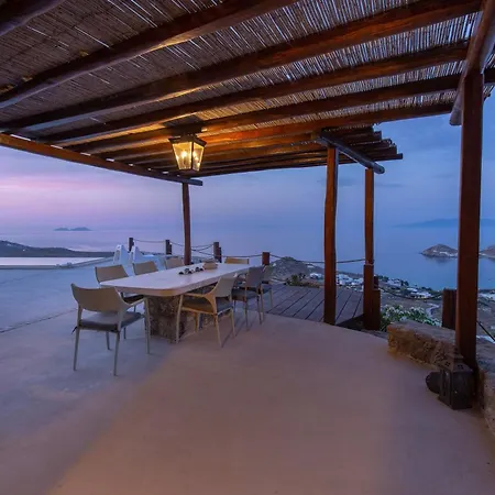 Villa Azzurro Complex
